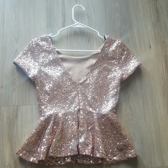 Sequined top - Picture 3 of 3
